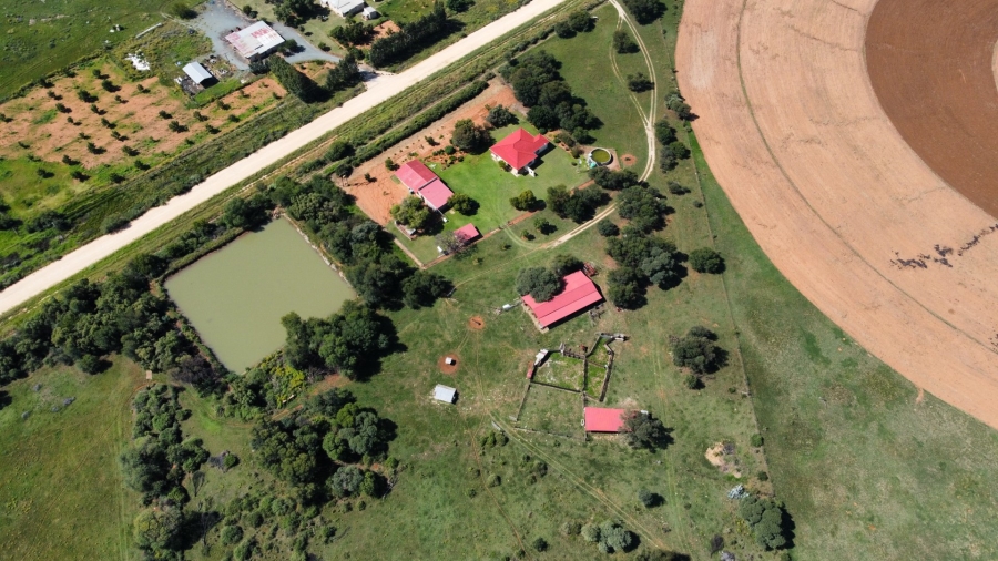 4 Bedroom Property for Sale in Jan Kempdorp Rural Northern Cape